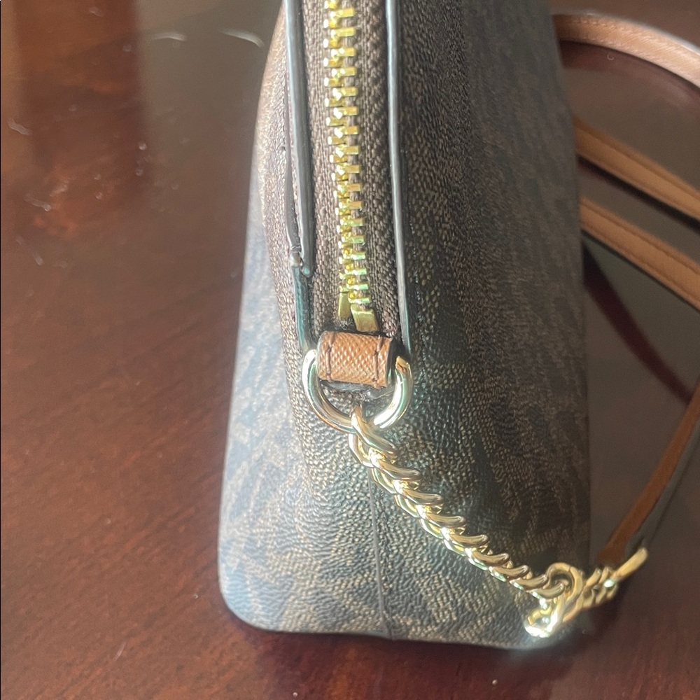 Michael Kors Black and Tan Crossbody Bag Set - Picture 5 of 14